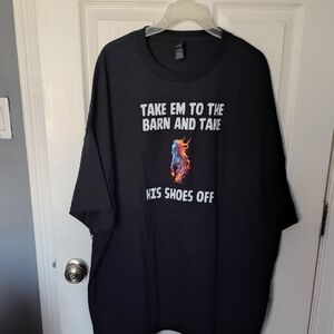 Kentucky Derby Gildan Black Short Sleeve Tee with Colorful Horse Graphic